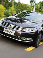 向更高級別靠近 試大眾邁騰V6旗艦