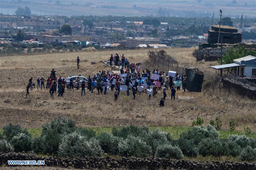 MIDEAST-GOLAN HEIGHTS-DISPLACED SYRIANS-PROTEST