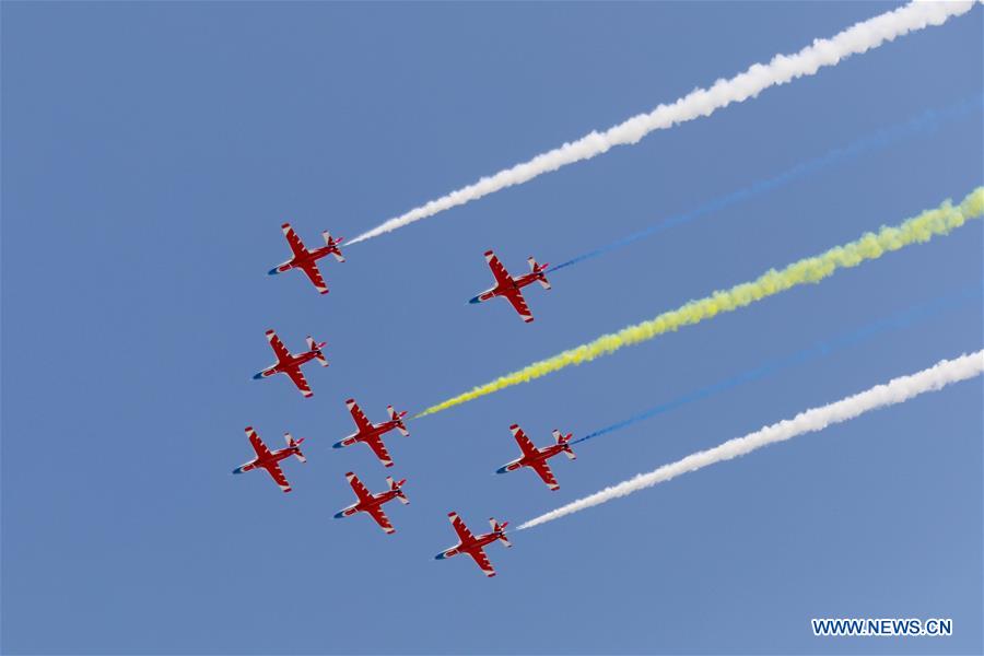 CHINA-GUANGDONG-ZHUHAI-AIRSHOW-RED EAGLE-PERFORMANCE(CN)