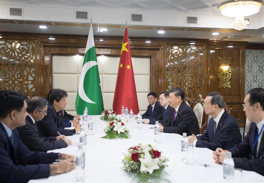 KYRGYZSTAN-BISHKEK-XI JINPING-PAKISTANI PM-MEETING