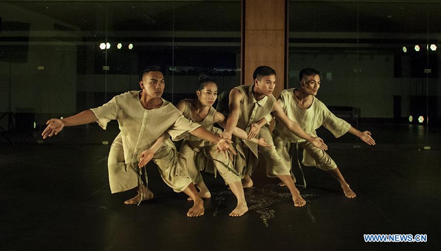 INDIA-KOLKATA-DANCE BRIDGES FESTIVAL