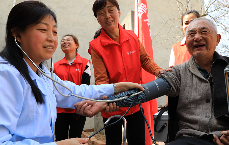 致敬偉大改革｜對話40年，講述身邊的健康故事（第二十九集）——健康老齡化，幸福夕陽紅