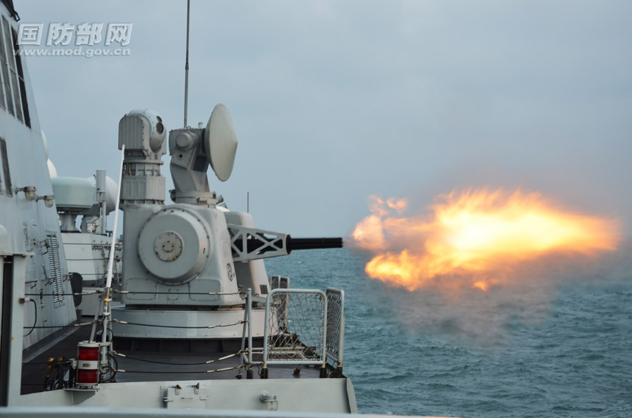 高清:南海艦隊支隊聯合兄弟單位開展綜合課目演練