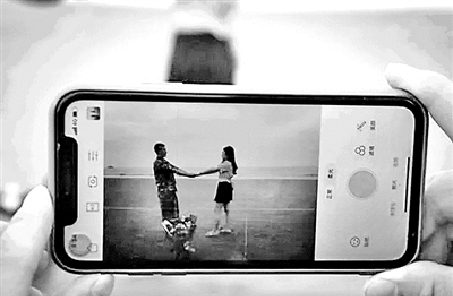 愛，是一個個無可替代日子的積累——軍戀不易，唯你美好