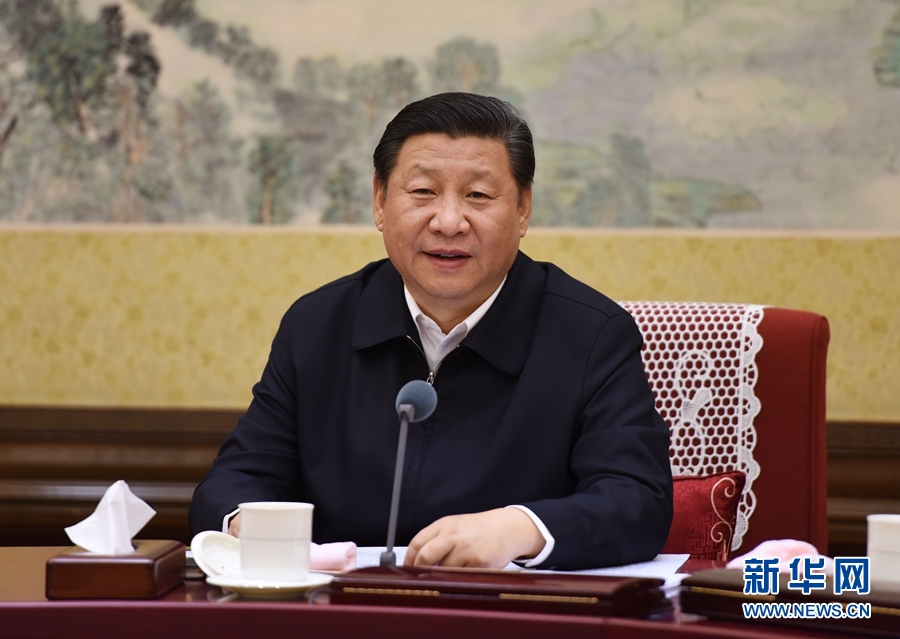 12月28日至29日，中共中央政治局召開專題民主生活會，對照檢查踐行“三嚴三實”情況，討論研究加強黨風廉政建設措施。中共中央總書記習近平主持會議并發表重要講話。新華社記者 李學仁 攝 