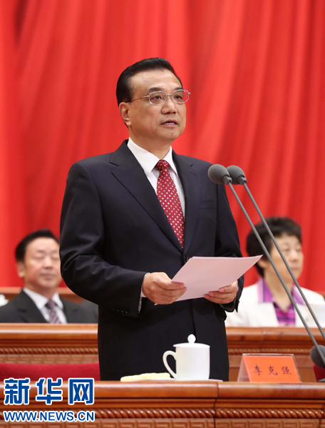 8月1日，慶祝中國人民解放軍建軍90周年大會在北京人民大會堂隆重舉行。中共中央政治局常委、國務(wù)院總理李克強主持大會。新華社記者 劉衛(wèi)兵 攝