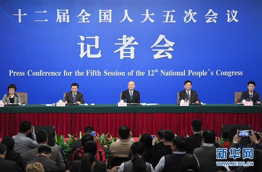 (兩會)(3)國家質(zhì)檢總局局長支樹平等就“質(zhì)量提升”答記者問