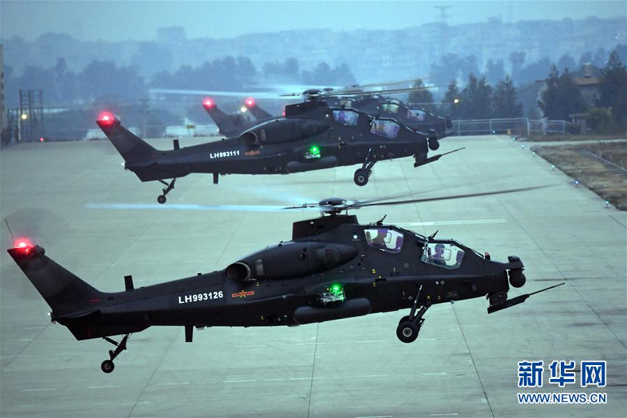 (新華全媒頭條·圖文互動)(4)備戰(zhàn)踏上新起點,練兵展現(xiàn)新氣象——2018中國軍隊新年開訓(xùn)全景大掃描