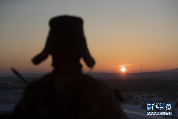 (新春走基層·圖文互動)(5)東極哨所:不負青春,無愧朝陽