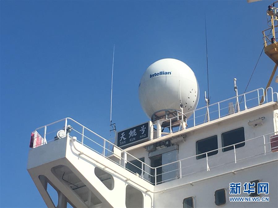 (圖文互動(dòng))(2)我國自主研發(fā)的疏浚重器“天鯤號(hào)”首次試航成功