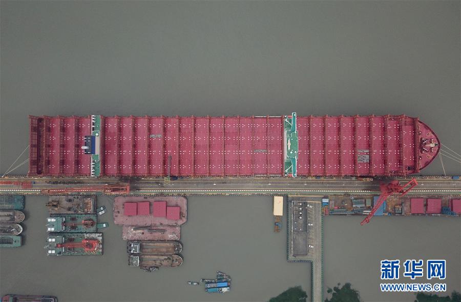 （新華全媒頭條·壯闊東方潮 奮進(jìn)新時代——慶祝改革開放40年·圖文互動）（5）從改革開放窗口到攻堅(jiān)破冰試驗(yàn)田——從浦東開發(fā)開放看中國改革開放40年