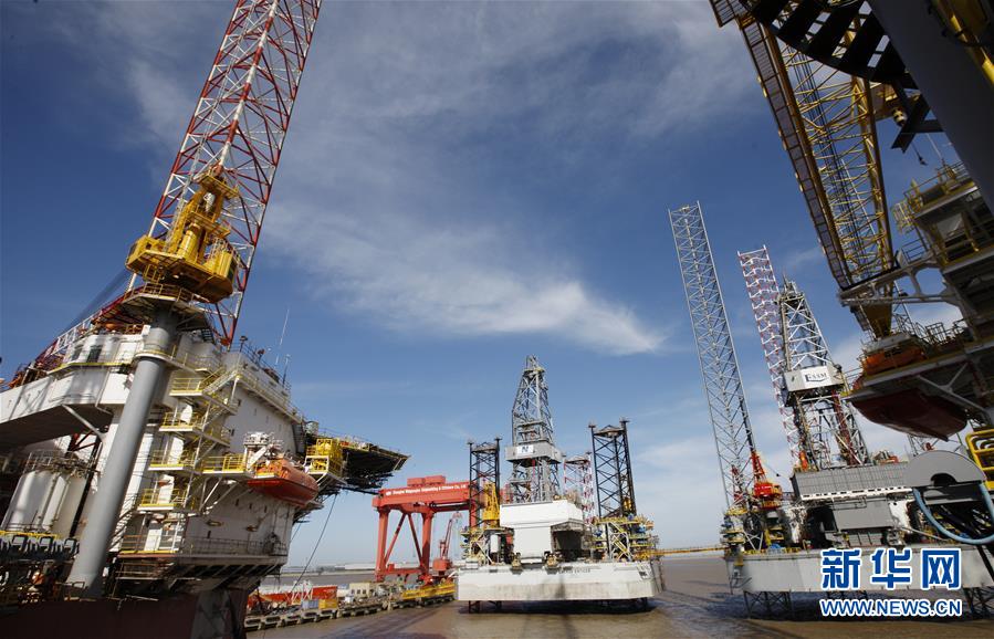 （新華全媒頭條·壯闊東方潮 奮進(jìn)新時代——慶祝改革開放40年·圖文互動）（8）從改革開放窗口到攻堅(jiān)破冰試驗(yàn)田——從浦東開發(fā)開放看中國改革開放40年