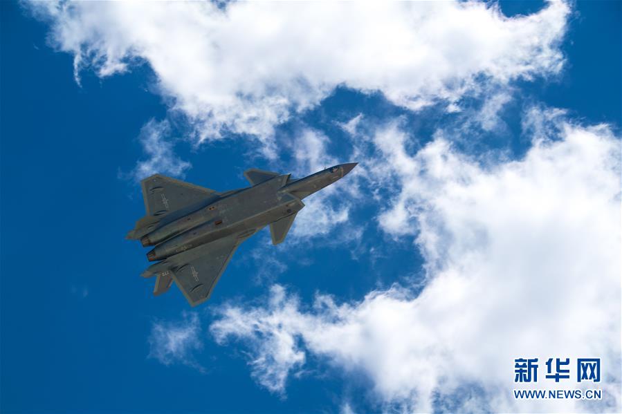 (圖文互動)(1)中國空軍發布強軍宣傳片《頭頂的家園》