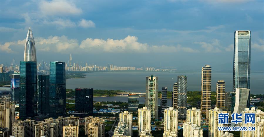 (新華全媒頭條·百城百縣百企調(diào)研行·圖文互動(dòng))(10)從“深圳速度”到“中國(guó)高度”——深圳經(jīng)濟(jì)特區(qū)創(chuàng)新發(fā)展紀(jì)實(shí)