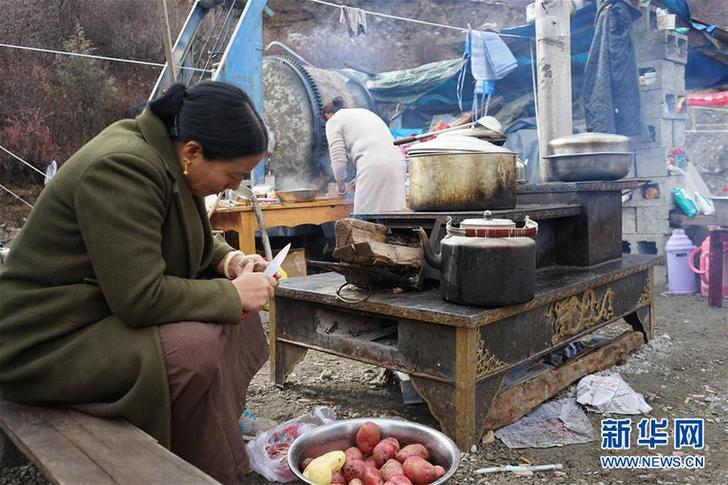 (圖文互動)(4)日子繼續好好過——探訪金沙江堰塞湖四川安置點
