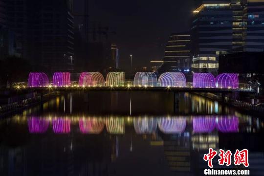 浙江寧波現多座“星光橋”光影流動如墜夢境