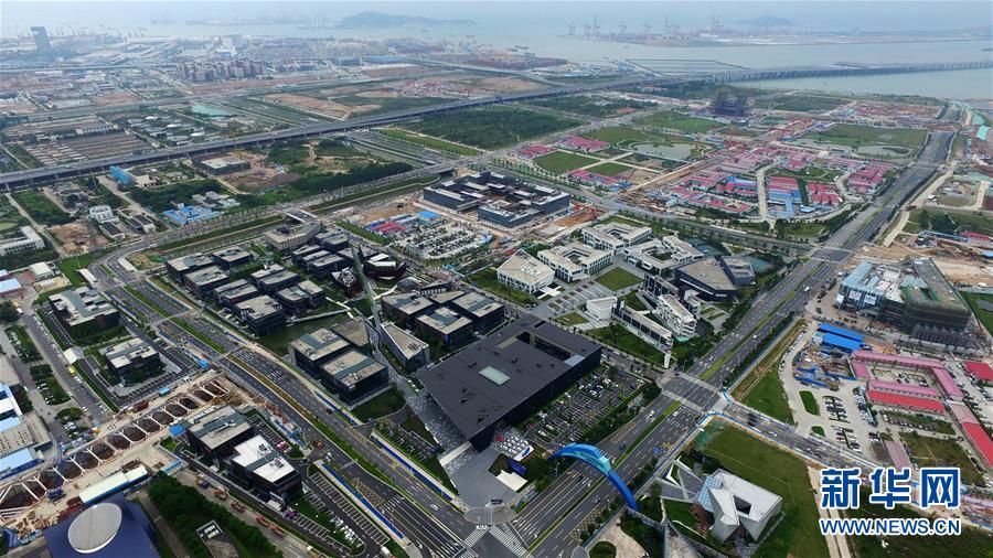 （新華全媒頭條·圖文互動(dòng)）（2）關(guān)鍵抉擇，必由之路——獻(xiàn)給中國(guó)改革開放40周年