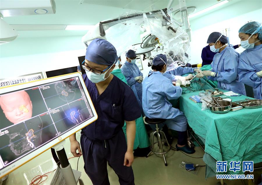 (聚焦歷史性成就和變革·特稿·圖文互動)(11)經濟躍上新臺階 發展站上新起點——我國五年來經濟社會發展成就巡禮