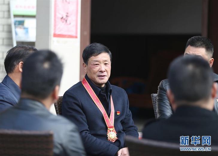 (改革先鋒風采·圖文互動)(2)鮑新民:“綠水青山就是金山銀山”理念的踐行者