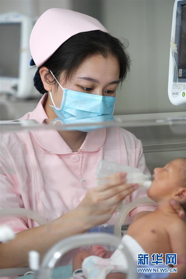 (圖文互動(dòng))(10)平靜而充滿力量——“中國網(wǎng)事·感動(dòng)2018”年度網(wǎng)絡(luò)人物群像