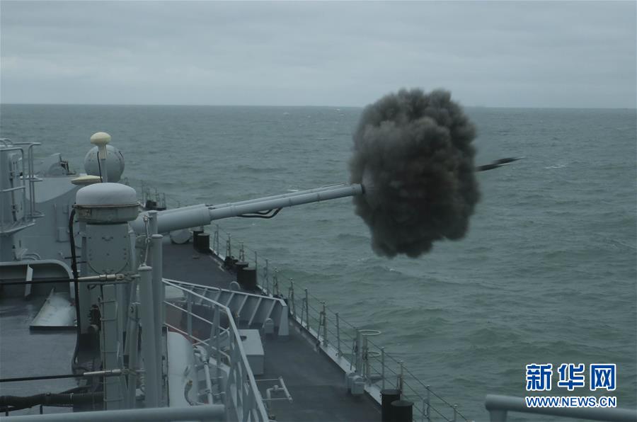 (新華全媒頭條·圖文互動(dòng))(1)向祖國報(bào)告:我在戰(zhàn)位守萬家團(tuán)圓——解放軍和武警部隊(duì)新春佳節(jié)備戰(zhàn)執(zhí)勤記事