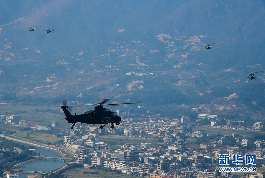 (新華全媒頭條·圖文互動(dòng))(2)向祖國報(bào)告:我在戰(zhàn)位守萬家團(tuán)圓——解放軍和武警部隊(duì)新春佳節(jié)備戰(zhàn)執(zhí)勤記事