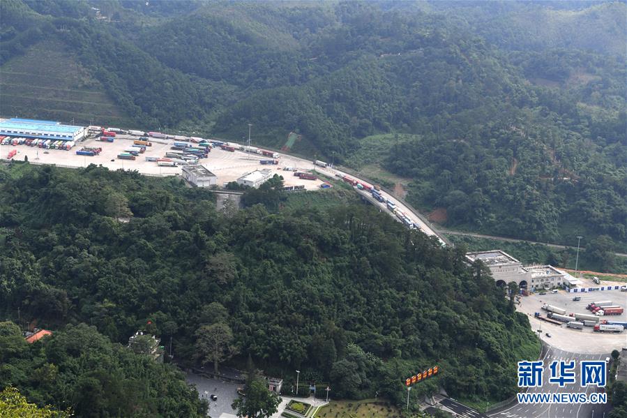 （兩會(huì)前夕看落實(shí)·圖文互動(dòng)）（4）開(kāi)放合作走活發(fā)展“新棋局”－－廣西落實(shí)習(xí)近平總書(shū)記全國(guó)兩會(huì)重要講話精神紀(jì)實(shí)