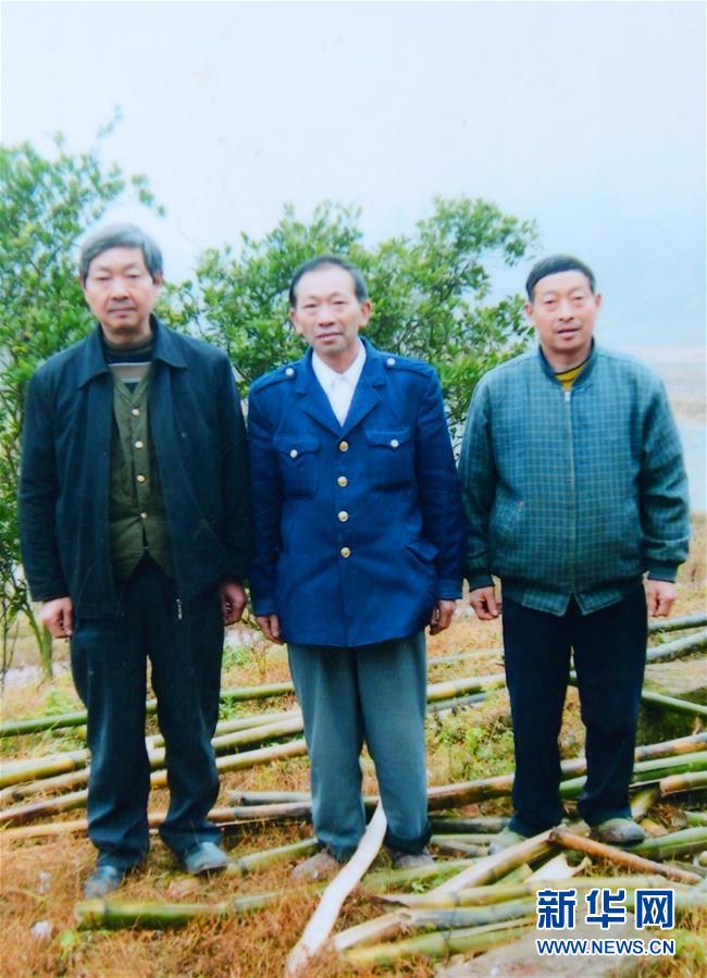 (新華全媒頭條·愛國情 奮斗者·圖文互動)(11)致敬,為祖國獻(xiàn)身的英雄!