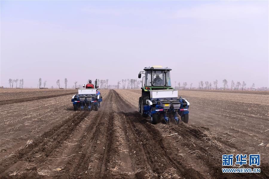 (壯麗70年·奮斗新時代·圖文互動)(2)吉林榆樹:從產(chǎn)糧大縣到農(nóng)業(yè)強縣的不懈探索