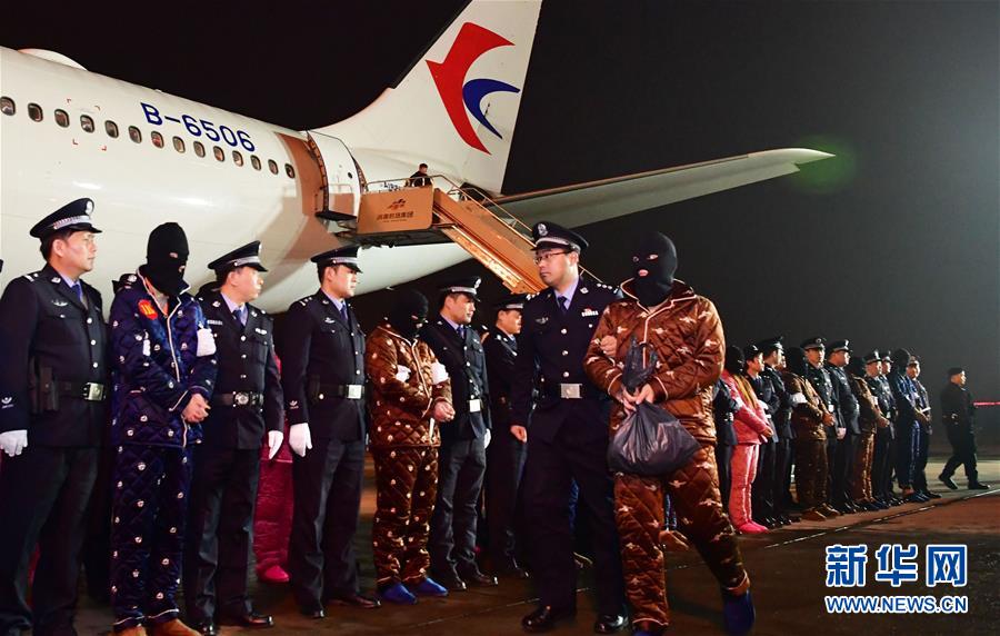 (新華全媒頭條·圖文互動)(6)擔負起護航新時代中國特色社會主義的崇高使命——黨的十八大以來公安工作述評