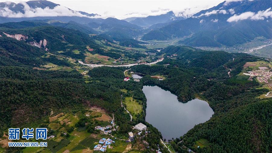 (壯麗70年·奮斗新時(shí)代——記者再走長征路·圖文互動)(1)彝海結(jié)盟后,掩護(hù)紅軍旗的5400天——鮮為人知的彝家護(hù)旗故事