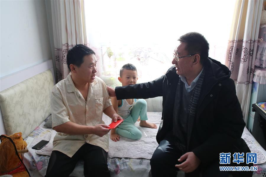 (新華全媒頭條·圖文互動(dòng))(6)用生命守護(hù)那片綠色——追記內(nèi)蒙古大興安嶺林區(qū)干部于海俊