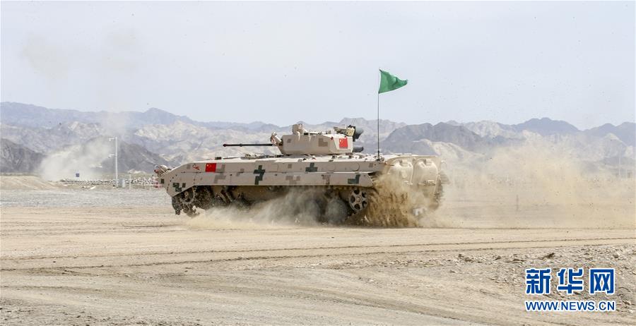 （圖文互動）（2）“國際軍事比賽-2019”：中國參賽隊刷新“蘇沃洛夫突擊”步戰車組單車賽紀錄
