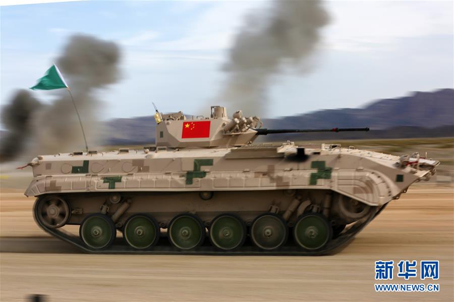 (圖文互動)(5)“國際軍事比賽-2019”:中國參賽隊刷新“蘇沃洛夫突擊”步戰車組單車賽紀錄