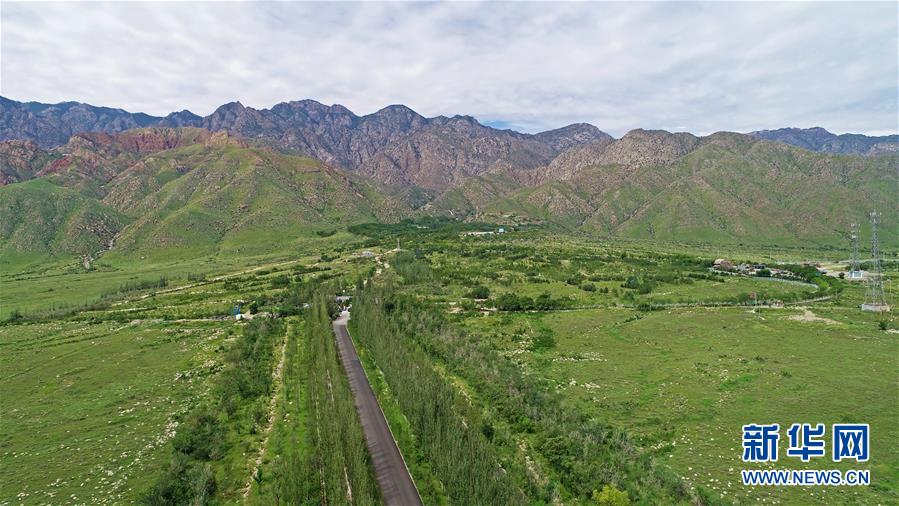 (壯麗70年·奮斗新時代——共和國發展成就巡禮·圖文互動)(9)生態美、百姓富——品讀嶄新“寧夏畫卷”