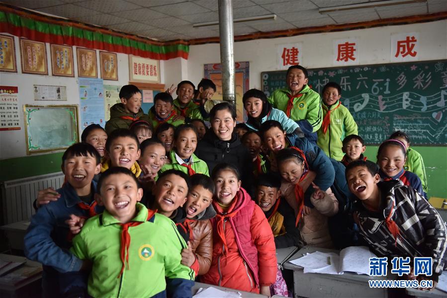 （不忘初心、牢記使命·圖文互動）（3）青春之花綻放五千米云端——記扎根海拔最高縣小學教師夫妻杜安東、曹曉花