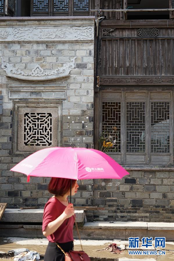 (關注“利奇馬”·圖文互動)(1)古城洪災 八方馳援——洪水災害下的浙江臨海現場目擊