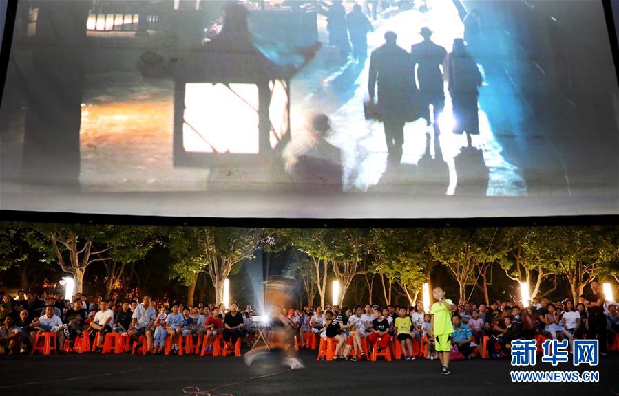 （壯麗70年·奮斗新時代——共和國發展成就巡禮·圖文互動）（4）人民至上的生動實踐——共和國民生發展成就巡禮