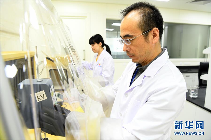 (圖文互動)(7)當(dāng)好標(biāo)桿旗幟 建設(shè)百年油田——寫在大慶油田發(fā)現(xiàn)60周年之際