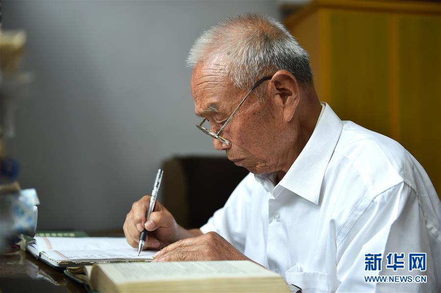 （圖文互動）（3）“退休20年，咱就干了這么一件事”——記山西水利廳退休干部高文毓的“綠山夢”