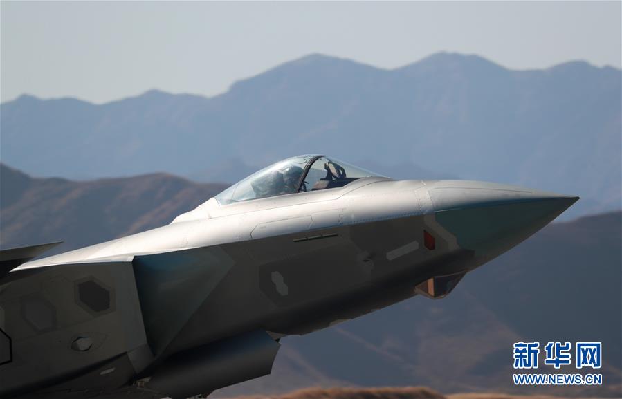 (人民空軍70年·圖文互動)人民空軍航空兵體系作戰能力實現新跨越