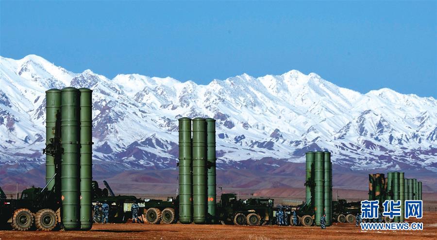 (新華全媒頭條·人民空軍70年·圖文互動(dòng))(6)陽光照耀奮飛的航程——黨中央、中央軍委和習(xí)主席關(guān)心人民空軍建設(shè)發(fā)展紀(jì)實(shí)