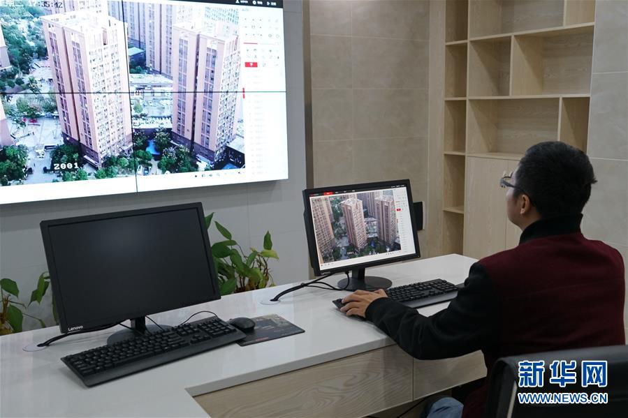 (在習(xí)近平新時(shí)代中國(guó)特色社會(huì)主義思想指引下——新時(shí)代新作為新篇章·總書記關(guān)切高質(zhì)量發(fā)展·圖文互動(dòng))(3)同一片家園,同一個(gè)夢(mèng)想——棚改區(qū)里的民生新事