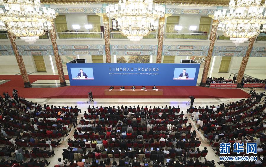 (兩會)(6)李克強總理會見采訪全國兩會的中外記者并回答提問
