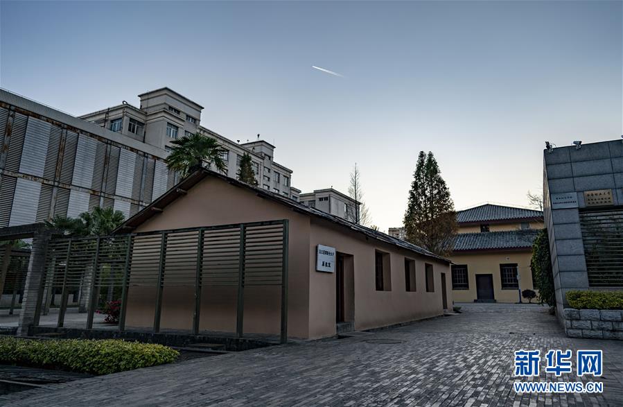 （圖文互動(dòng)）（9）跨越發(fā)展起宏圖 信心滿懷著華章——習(xí)近平總書(shū)記考察云南回訪記