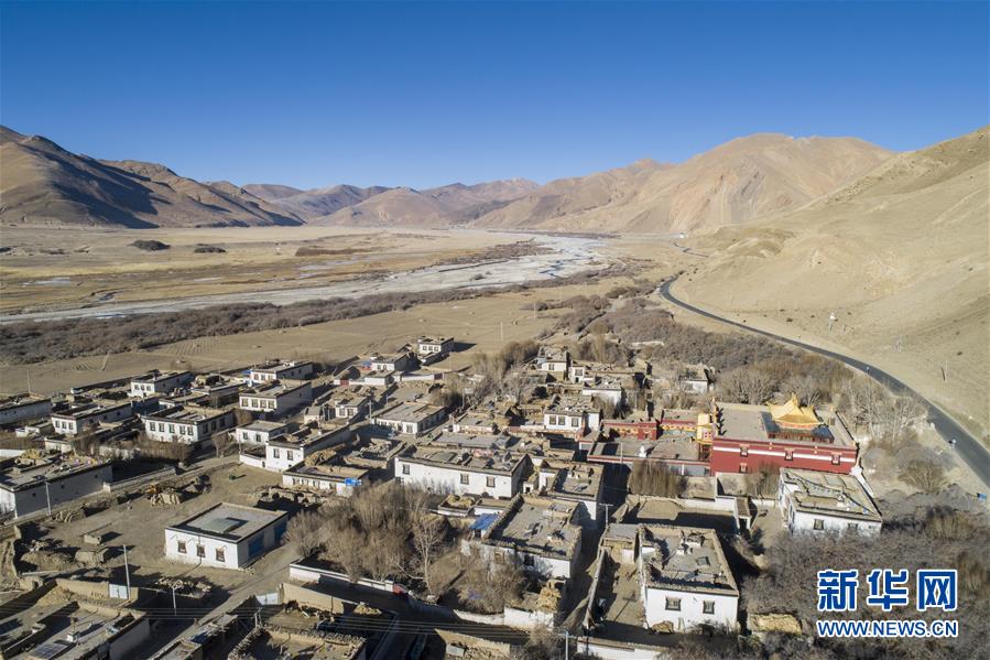 (新春走基層·圖文互動)(1)守土與鄉愁——走進珠峰腳下的村莊