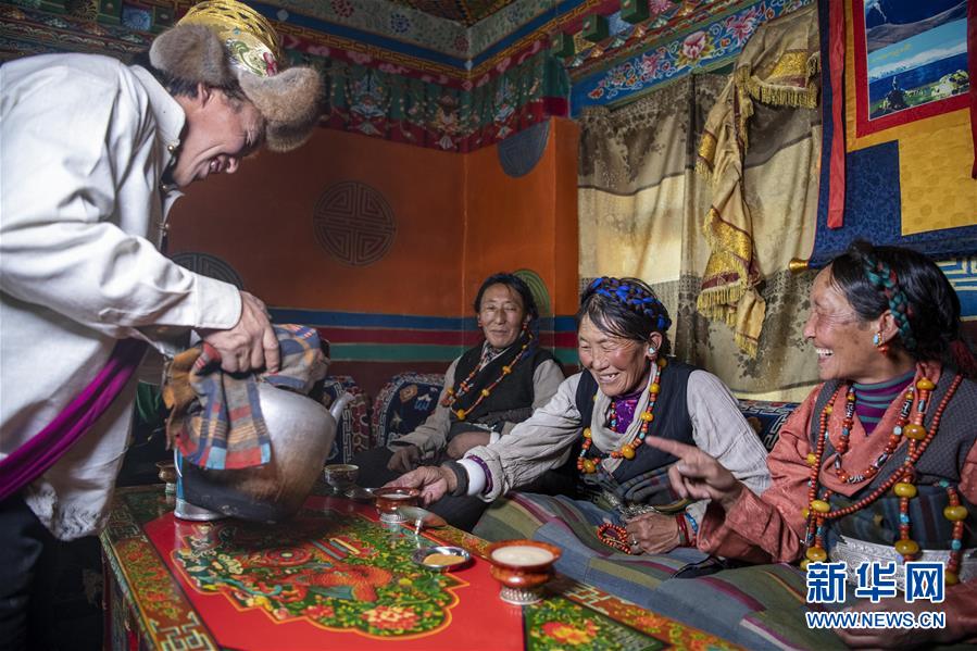 (新春走基層·圖文互動)(8)守土與鄉愁——走進珠峰腳下的村莊