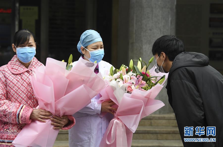 （聚焦疫情防控·圖文互動）（3）“要相信醫護人員，肯定能好轉”——重慶首例治愈新型冠狀病毒感染的肺炎患者的自述 