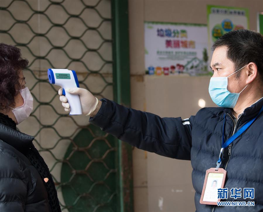 (聚焦疫情防控·圖文互動)(7)“靜默”溫州的24小時:防控持續“升級”,千萬人口“蟄伏”