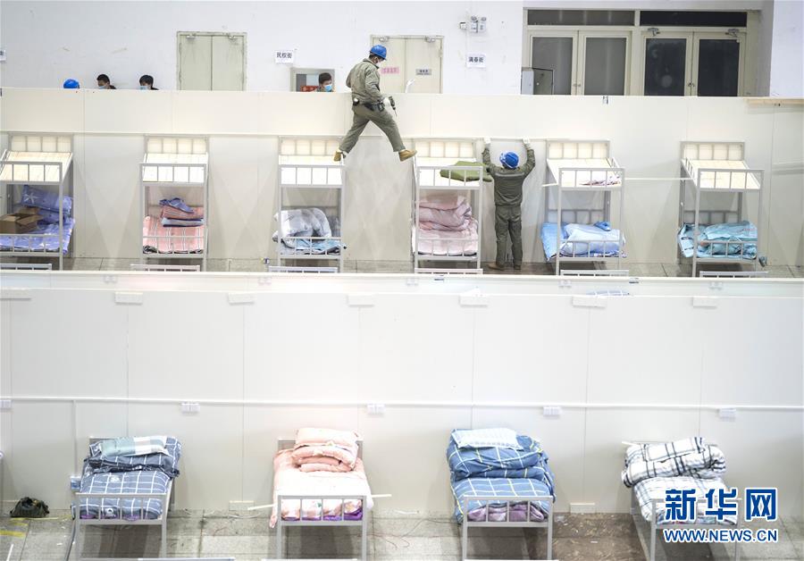 (新華全媒頭條·圖文互動(dòng))(8)著力治,加力控,全力防——武漢防控疫情最新熱點(diǎn)追蹤